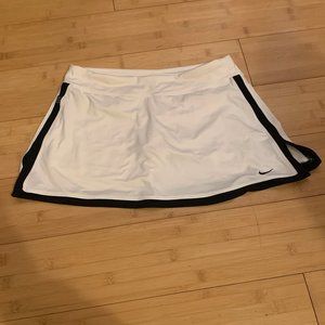 Nike tennis skirt